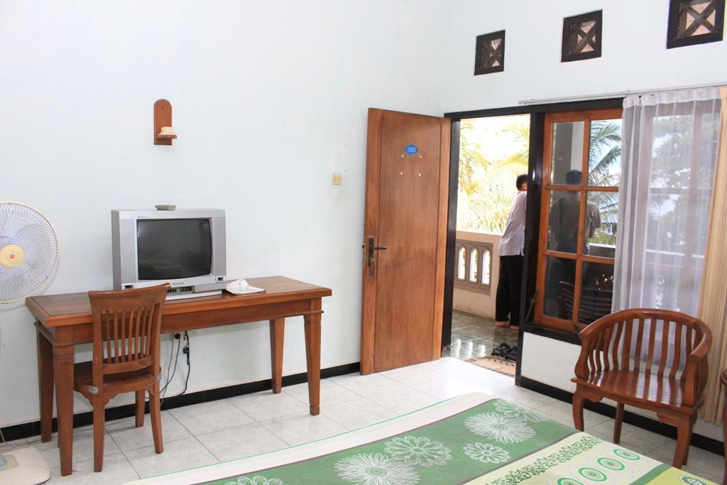 Baru Dua Beach Hotel Banyuwangi  Zewnętrze zdjęcie